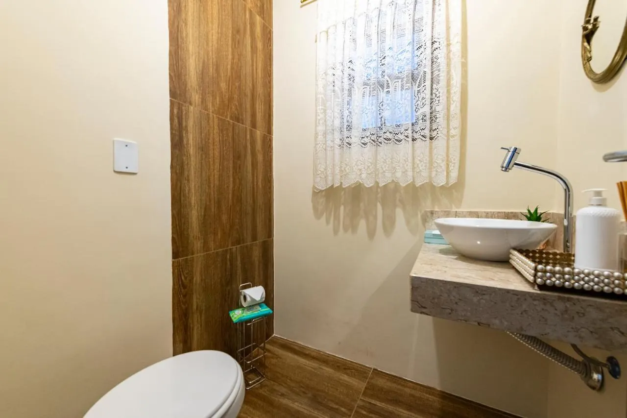 Casa Terrea Bem Localizada 3 Quartos Ate 9 Pessoas Campos Jordao Familias Criancas Campos do Jordao 0*,